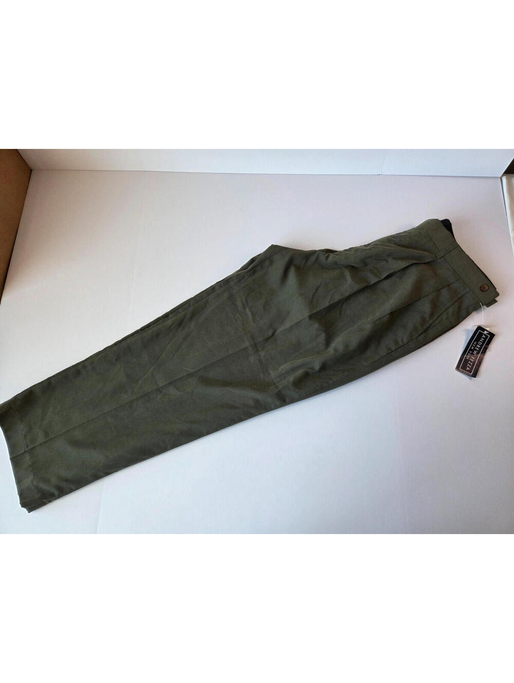 Andrew Fezza New York Dress Pants Mens 38x30 Olive Green Rayon Blend Flat Front